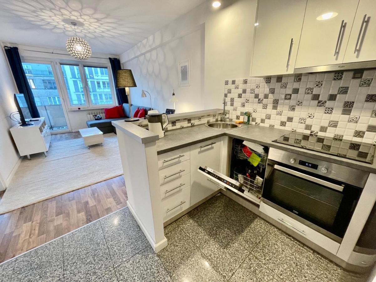 Appartamento Decor 2 Metro Fast Wifi 55'Tv Netflix Hbo Cozy Varsavia Esterno foto